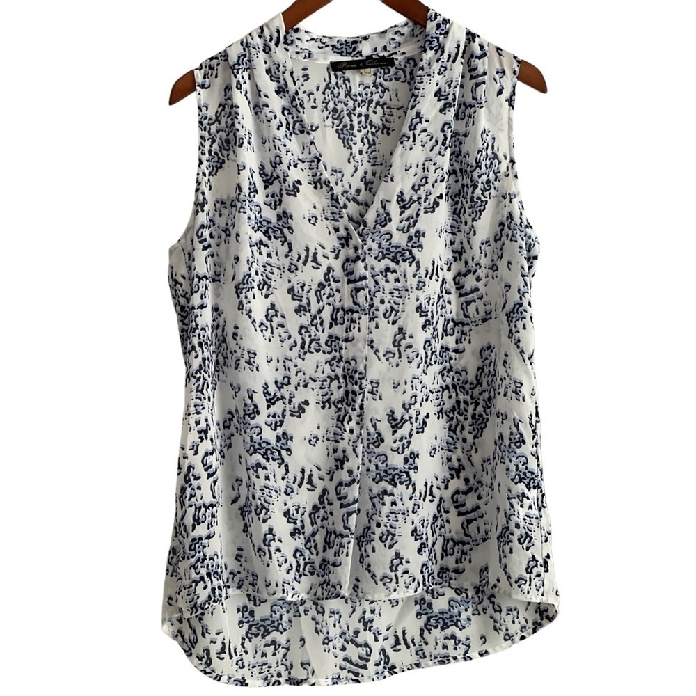 Rose & Olive Sleeveless Blouse Large